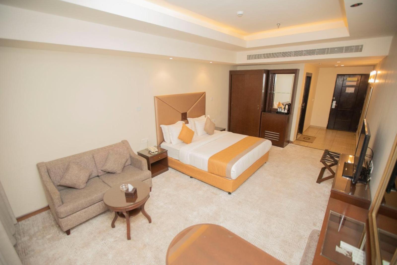 Sanam Hotel Suites - Riyadh Ngoại thất bức ảnh