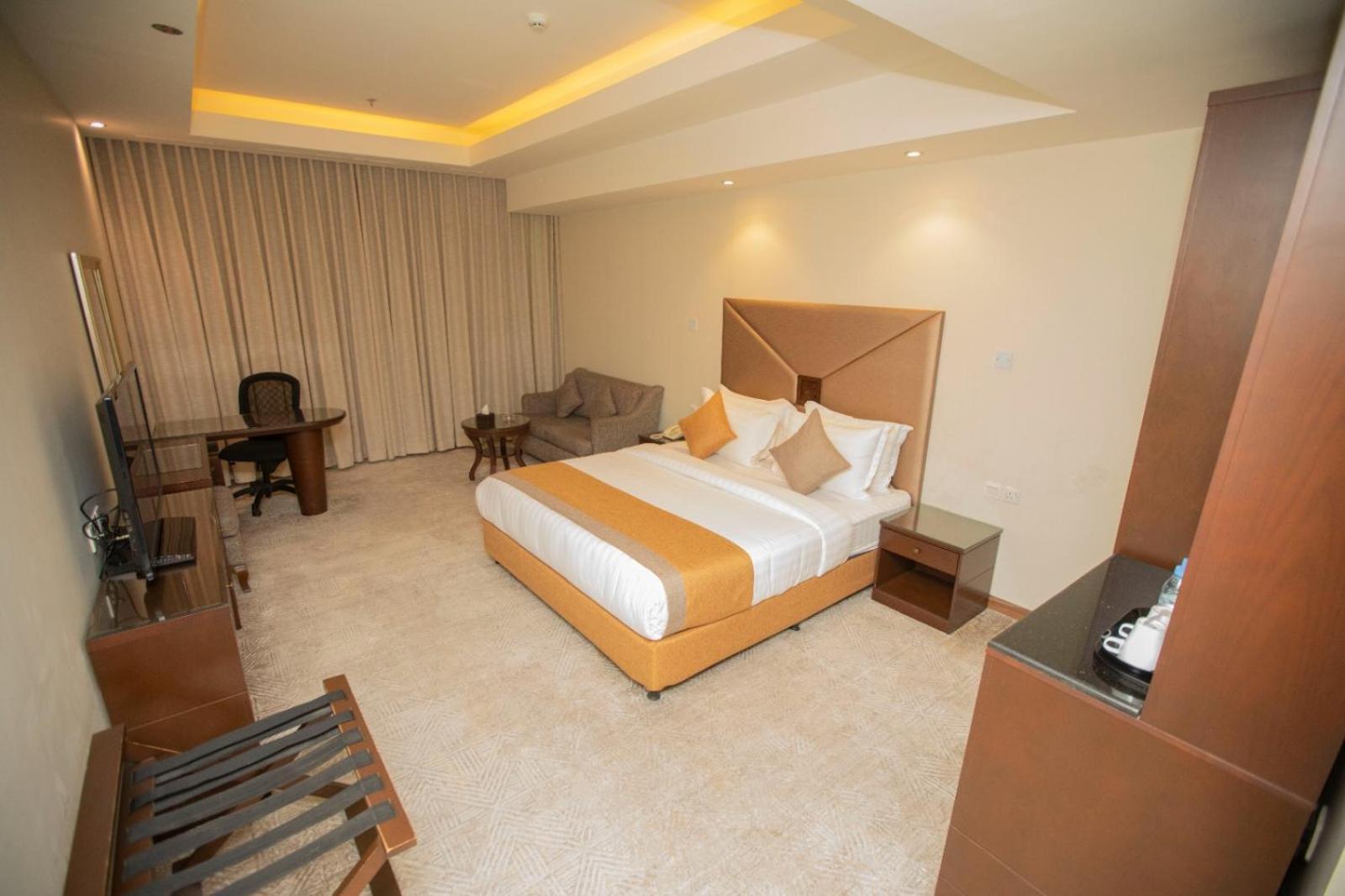 Sanam Hotel Suites - Riyadh Ngoại thất bức ảnh